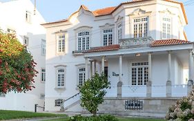 The Luggage Hostel&Suites